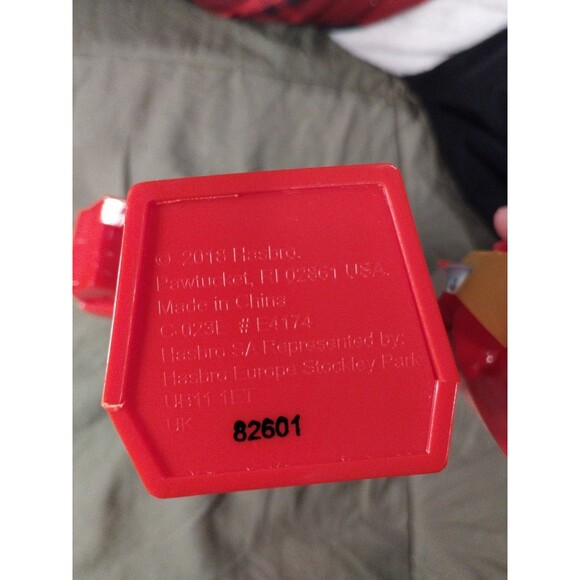 Playskool Heroes Transformers Rescue Bots Mega Mighties HOT SHOT 10" Figure - Picture 3 of 3